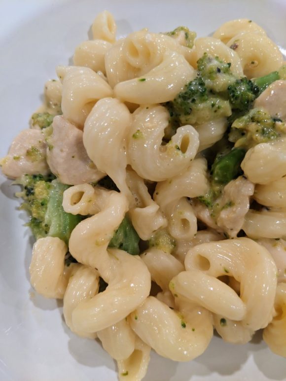 Instant Pot Chicken Broccoli Mac & Cheese